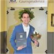 Giovane neolaureato offre ripetizioni di diritto per tutt3