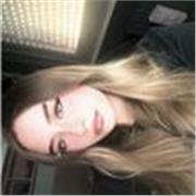 Ragazza diplomata in inglese Livello B2/C1