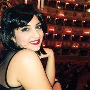 Soprano lirico -leggero laureato e specializzato in Canto lirico