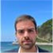 Profesor con más de 8 años de experiencia en distintas asignaturas a alumnos de primaria, secundaria y adultos