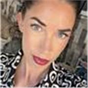 Soy un gran viajero de Hungria , viviendo en Canarias hace 4 años. Tengo un super poder con las idiomas y me gustaria compartirlo.