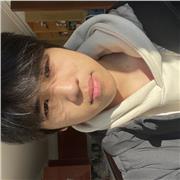 Estudiante de bachiller apto para dar clases de inglés para niveles de A1 hasta el nivel de B2. Soy una persona dispuesta aceptar cambios