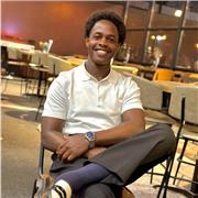 English tutor who teaches children of all ages