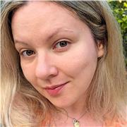 Empathetic biology tutor for teenagers or adults who need complex ideas untangled!