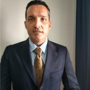 Carlos