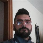 Impartisco lezioni di tedesco online sia per superiori che per unisersità.Sono un ragazzo italiano nato e cresciuto a Stoccarda