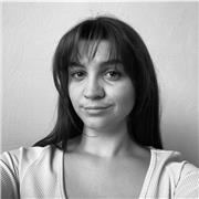 Prof à domicile ou en vision donne des cours de droit et science politique, également niveau primaire / collège / lycée