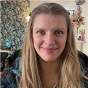 Supportive Online English Lessons for Key Stage 1 & 2 Students with a Qualified Teacher