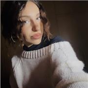 offro lezioni private a bambini di scuola elementare e medie delle apposite materie:
-Italiano
-Storia 
-Inglese 
-Spagnolo 
-Matematica