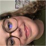 Jeune designer graphique souhaite partager son expérience et ses connaissances 