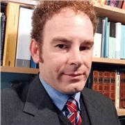 Cerchi un insegnante di italiano? Dimmi di cosa hai bisogno e cominciamo!