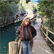 Profesora de refuerzo escolar a niños de Primaria-ESO