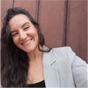 Profesora de informatica apta para todas las edades y niveles.