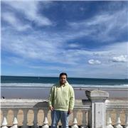 Actualmente en 3ro de ing informática. Graduado en bachillerato con media 9,56 y también bachiller americano. C1 inglés y b1Aleman