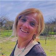 Se imparten clases particulares de español a traves de espacios creativos y ludicoa que permitan el aprendizaje continuo