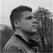 Enthusiastic MA Industrial Designer teaching designers who are interested in industrial design, and for those who want a career.