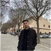 Tengo experiencia como profesor de física en una universidad durante 2 años, donde trabajé cómo profesor principal de la materia 