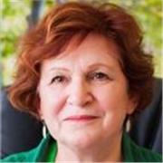 I give private lessons tailored to your needs. 