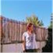 Acompaño a estudiantes y jóvenes a mejorar su aprendizaje, organizarse mejor y decidir sobre su futuro académico y profesional.