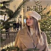 Professeur à domicile donne les cours d’espagnol. Diplômé en philologie française et espagnole.