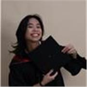 I am a master’s student and online English tutor who teaches children and young learners. 