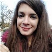 Docente di matematica e scienze (biologia/ chimica) impartisce lezioni per studenti scuola media / elementare e superiore