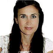 Me defino como una persona afable, simpática y muy responsable. Me gustaría dar clases a alumnos de primaria y ESO.