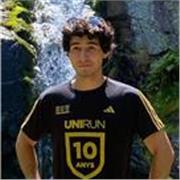 Joven estudiante con experiencia en refuerzo educativo ESO y matemáticas Bachillerato