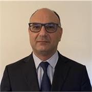 Laureato in Economia e Commercio con esperienza