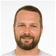 Professionnel de l'informatique, je donne des cours en bureautique, système, réseaux, virtualisation, etc