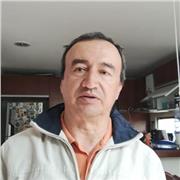 Profesor de apoyo especializado en clases a estudiantes de bachillerato y universidad de manera virtual