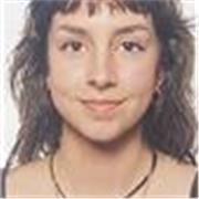 profesora de matemáticas para todas las edades, con explicaciones teóricas y prácticas de ejercicios