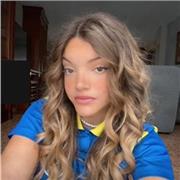 Profesora de francés o de refuerzo de primaria o eso que da clases presenciales muy simpática y paciente