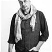 Fotografia da nudo esteriore a nudo interiore emotivo