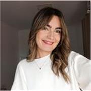 Soy Bea, apasionada de la historia, la comunicación y los idiomas. Mi propósito es desarrollar el potencial de cada estudiante.