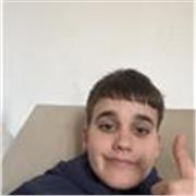 soy alumno i quiero ayudar a la gente