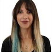 Profesora de ESO, Bachillerato y FP. Especialidades: ámbito sociolingüístico, cine, producción audiovisual, vídeo dj y sonido 