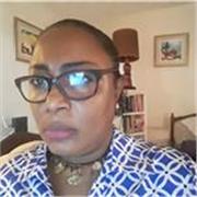 English tutor teaching Englishto students