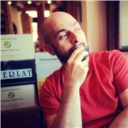 Insegnante livello C2 offre lezioni