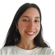 Profesora de inglés con 6 años de experiencia dando clases online personalizadas y preparando exámenes Cambridge.
