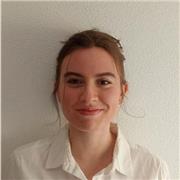 Profesora con experiencia en refuerzo de primaria y ESO. Todas las asignaturas, especialmente biología, mates y química.
