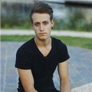 Italienischer Medizinstudent bieten Italieschnachhilfe an