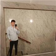 Graduado en Derecho y Administación y Dirección de Empresas