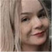 Maestra de inglés especializada especializada en adultlos, niños y adolescentes