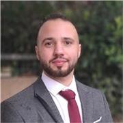 Computer Systems Engineering graduate offering online programming and computer science lessons for beginners and students.