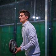 Profesor de pádel que quiere impartir clases a niñas y niños entre 4-14 años. Zona Villanueva de la Cañada, Vva del Pardillo, Majadahonda, Brunete y alrededores. Preferiblemente en urbanizaciones