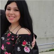 lezioni di inglese, ragazza diplomata al liceo linguistico