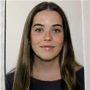 Profesora particular de clases de Mates para todos los niveles hasta 2º de Bachillerato. También tengo un nivel de Inglés Avanzado