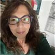 Professoressa di lingue e letterature straniere, offre la sua lunga esperienza, per lezioni di spagnolo, francese e italiano