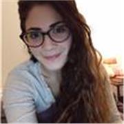 Profesora de educación especial especialista en discapacidad visual, en formación como rehabilitadora visual en la universidad. Formación también en Ed física